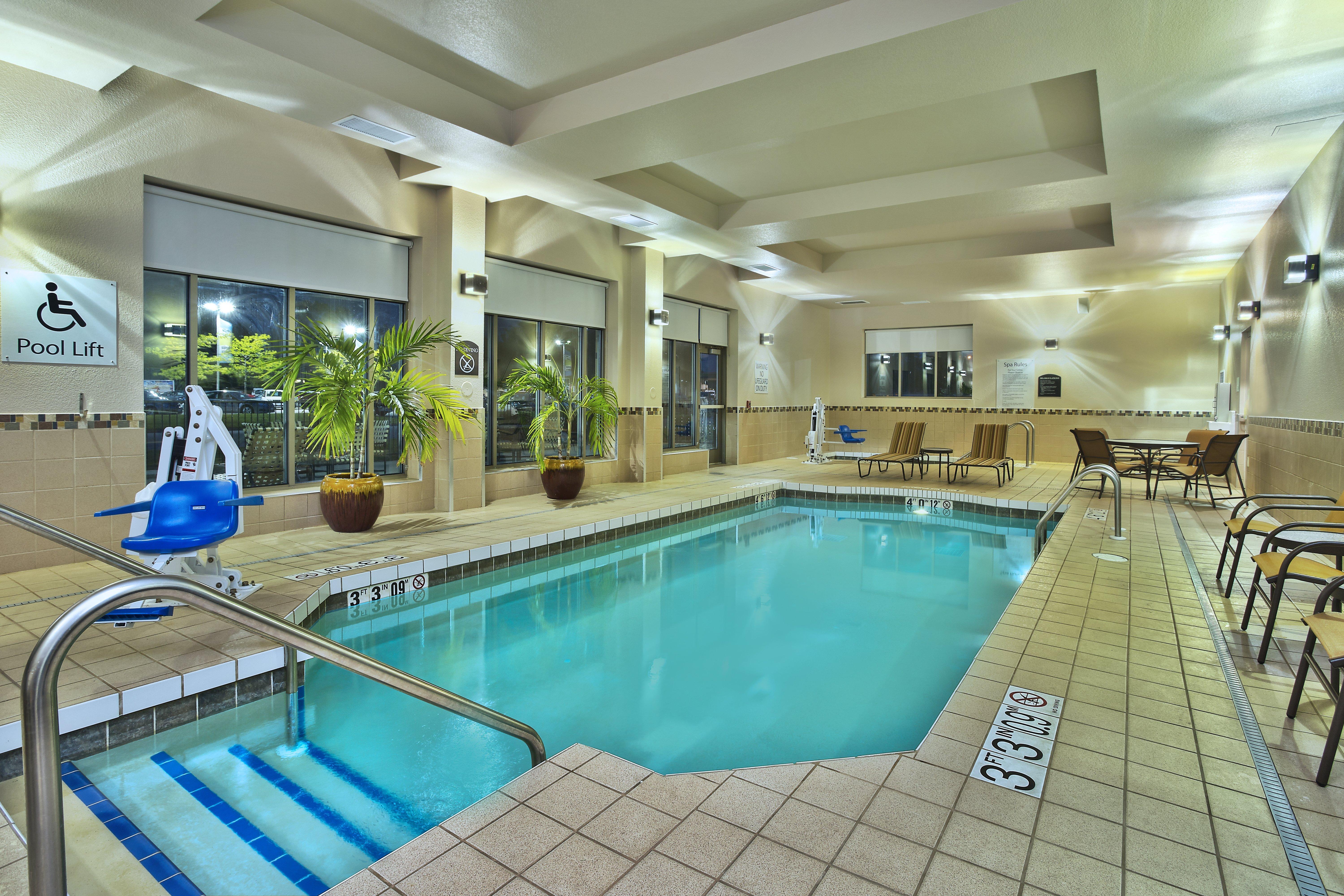 Holiday Inn & Suites Green Bay Stadium By Ihg Dış mekan fotoğraf