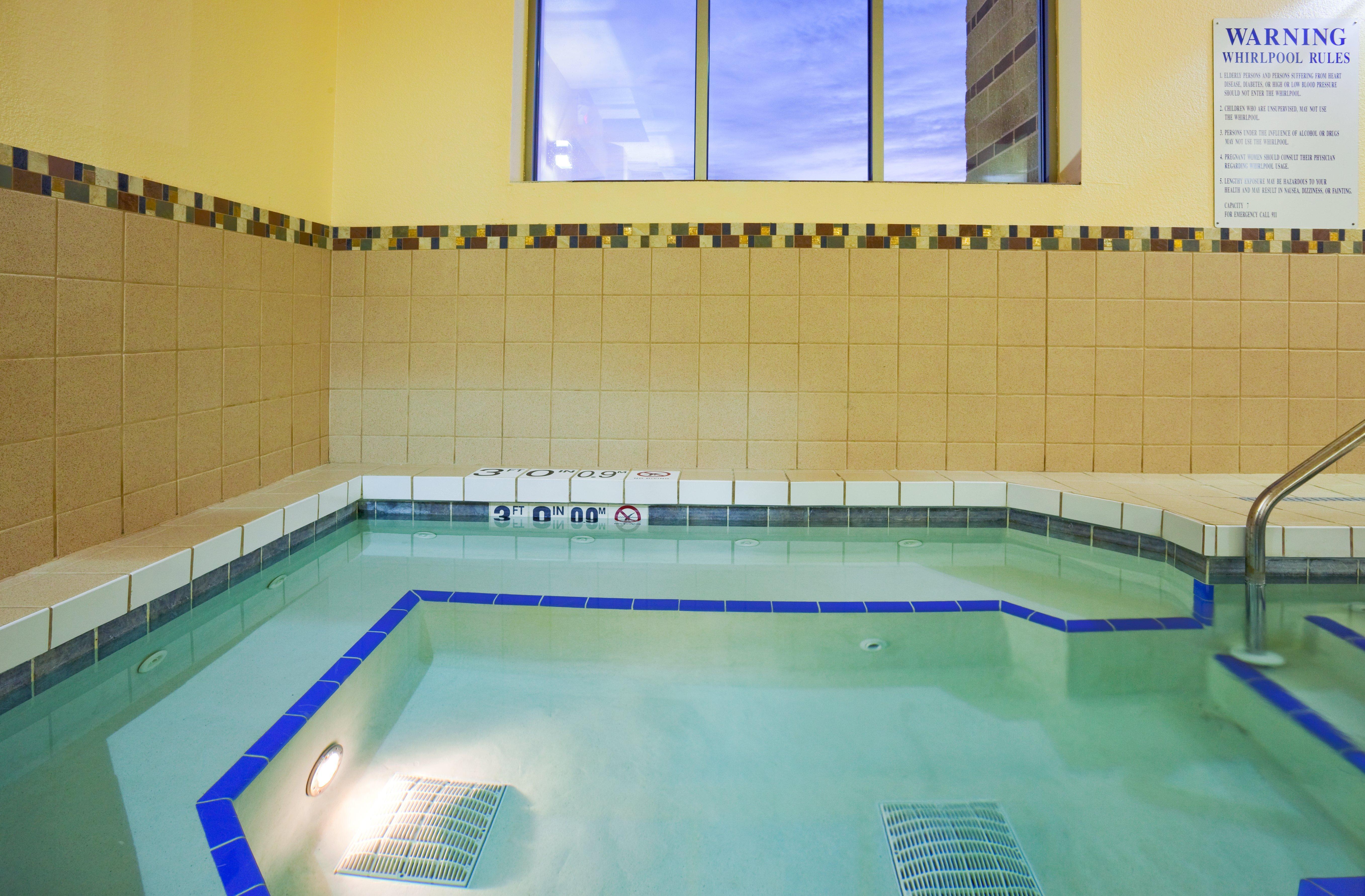 Holiday Inn & Suites Green Bay Stadium By Ihg Dış mekan fotoğraf